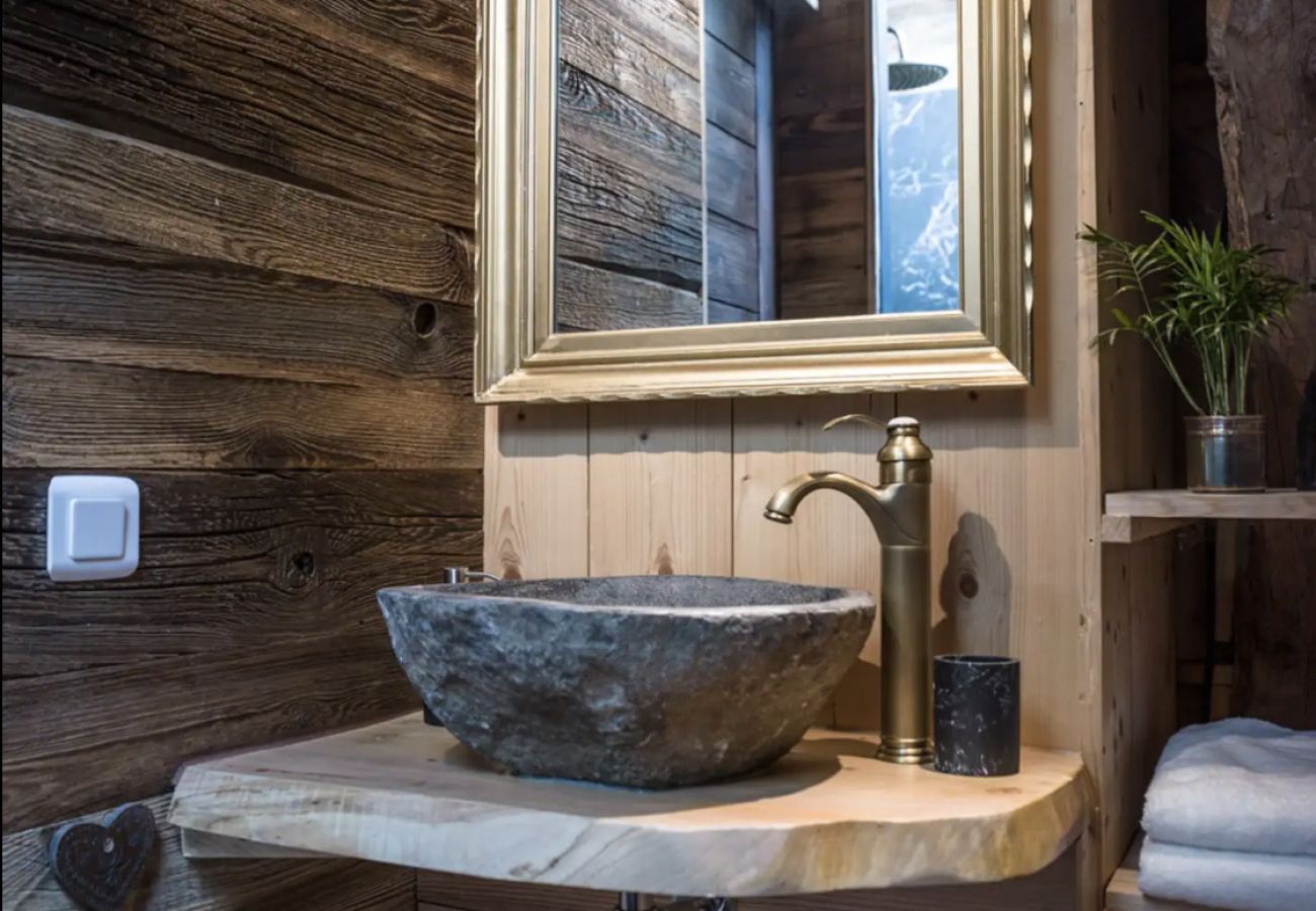 Chalet in Talloires-montmin - Venez Chez Vous Cosy Chalet le banc du cerf