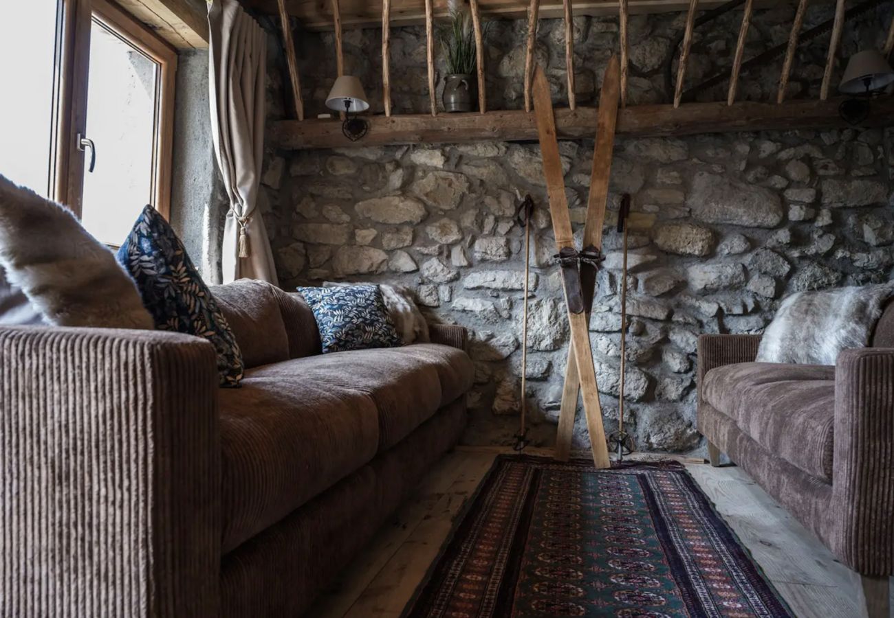 Chalet in Talloires-montmin - Venez Chez Vous Cosy Chalet le banc du cerf