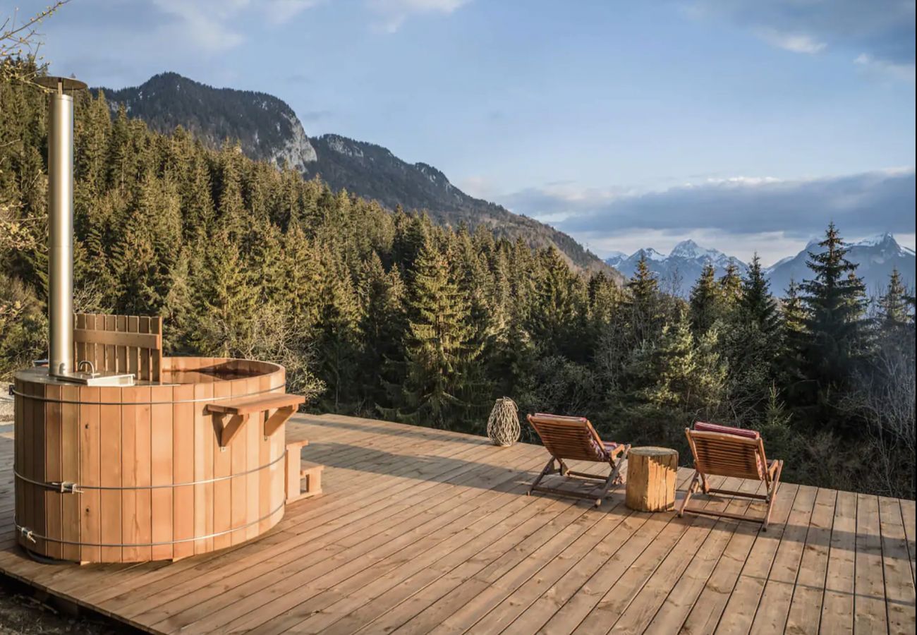 Chalet in Talloires-montmin - Venez Chez Vous Cosy Chalet le banc du cerf
