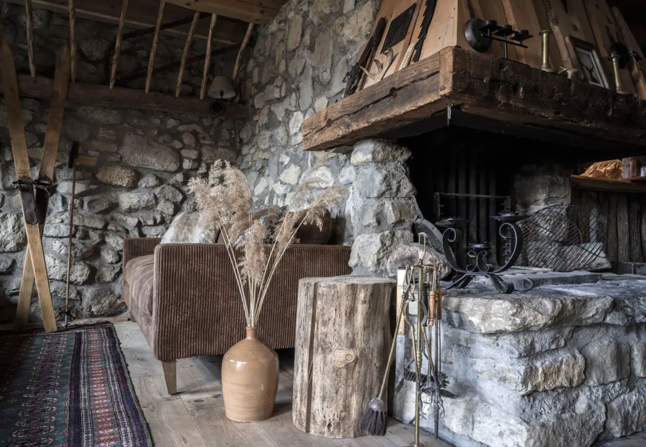 Chalet in Talloires-montmin - Venez Chez Vous Cosy Chalet le banc du cerf