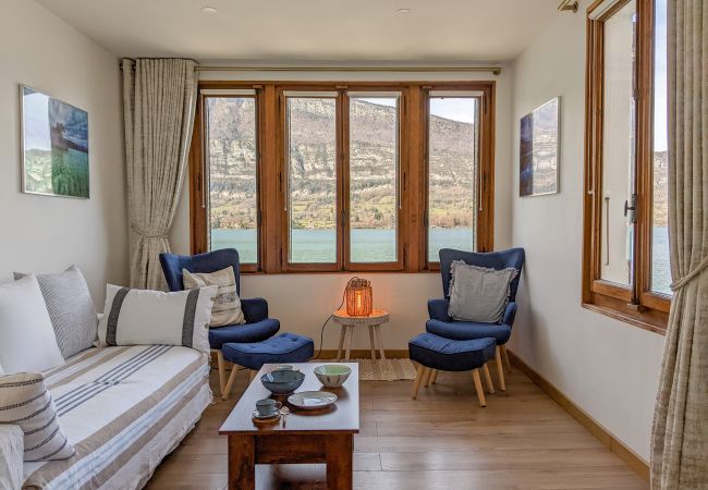 Apartment in Doussard - Reflet Bleu du Lac d'Annecy