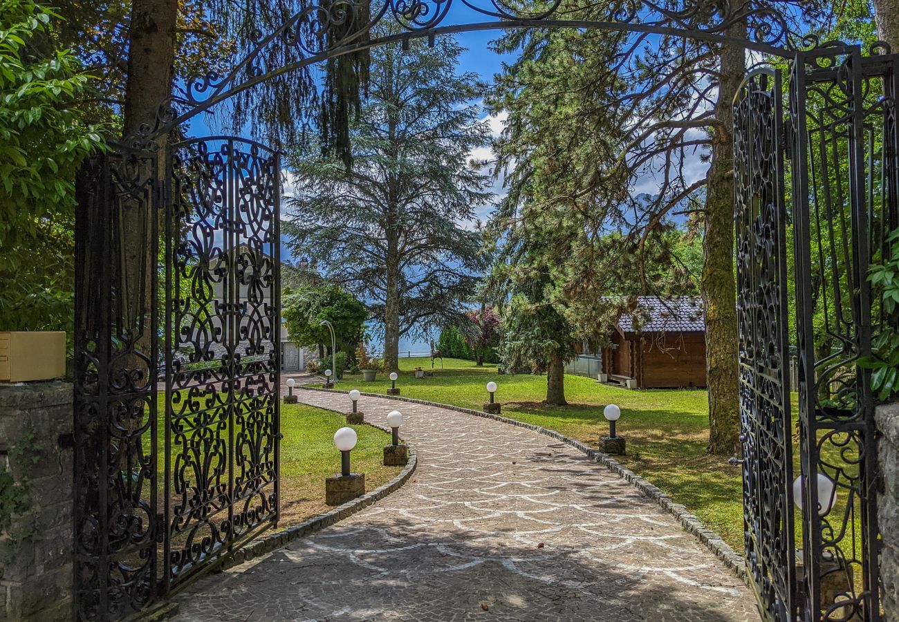 Villa in Talloires-montmin - Venez Chez Vous La Musardiere