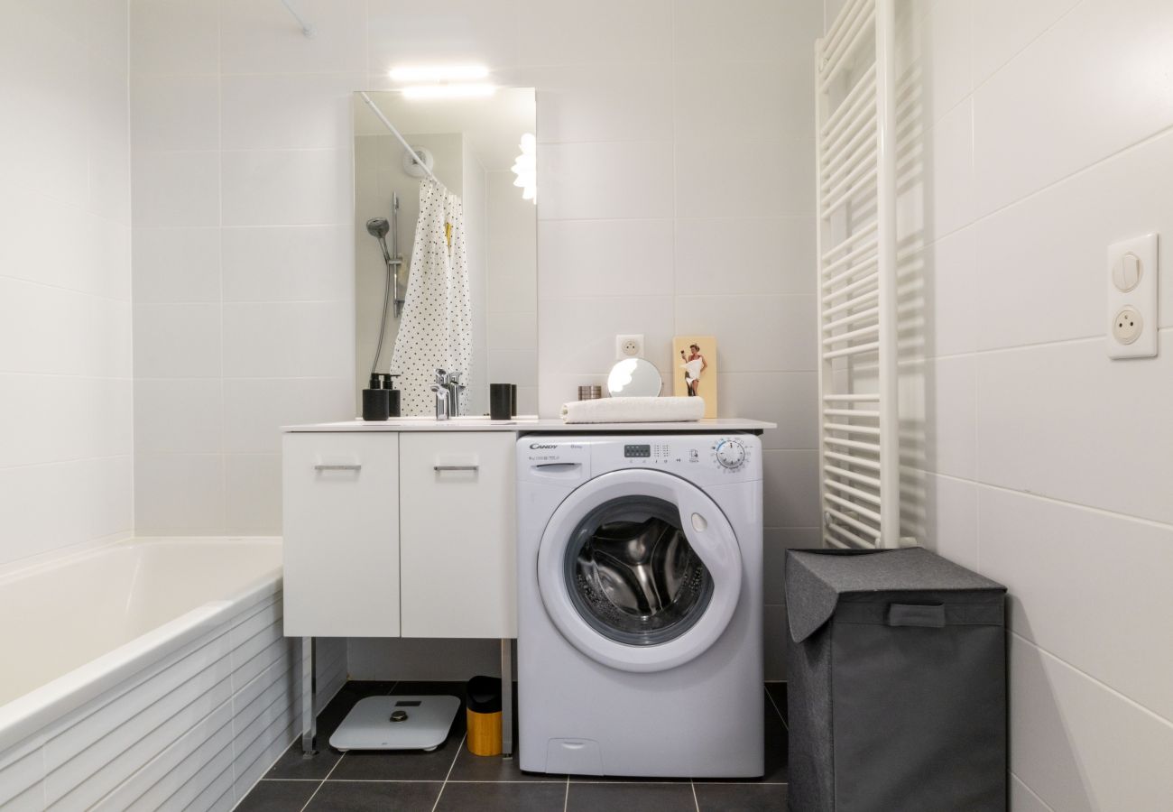 Apartment in Annecy - La Terrasse 3* avec garage privé