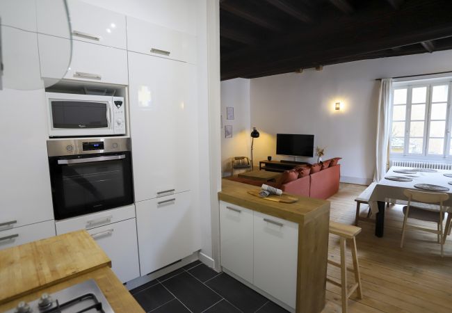 Appartement à Annecy - Le Thiou, Spacieux T3 Annecy