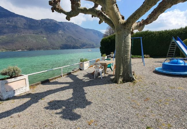 Studio à Doussard - Studio en bordure de Lac Studio à Doussard - Studio en bordure de Lac