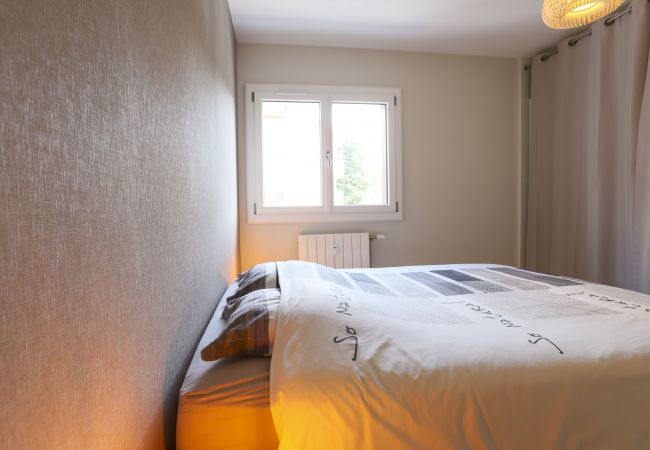 Appartement à Annecy - Azur 4* Bleu lumineux  Annecy centre-ville et lac Appartement à Annecy - Azur 4* Bleu lumineux  Annecy centre-ville et lac