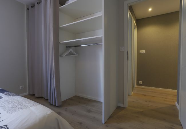 Appartement à Annecy - Azur 4* Bleu lumineux  Annecy centre-ville et lac Appartement à Annecy - Azur 4* Bleu lumineux  Annecy centre-ville et lac