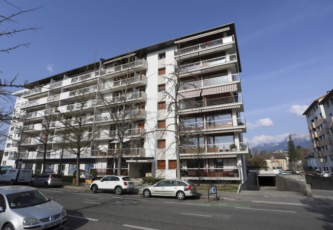 Appartement à Annecy - Azur 4* Bleu lumineux  Annecy centre-ville et lac