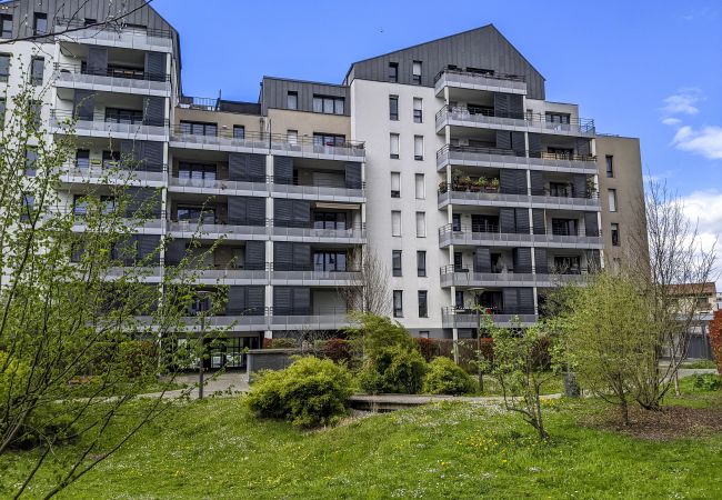 Appartement à Annecy - Cocon annécien entre lac et montagne classé 1 étoi