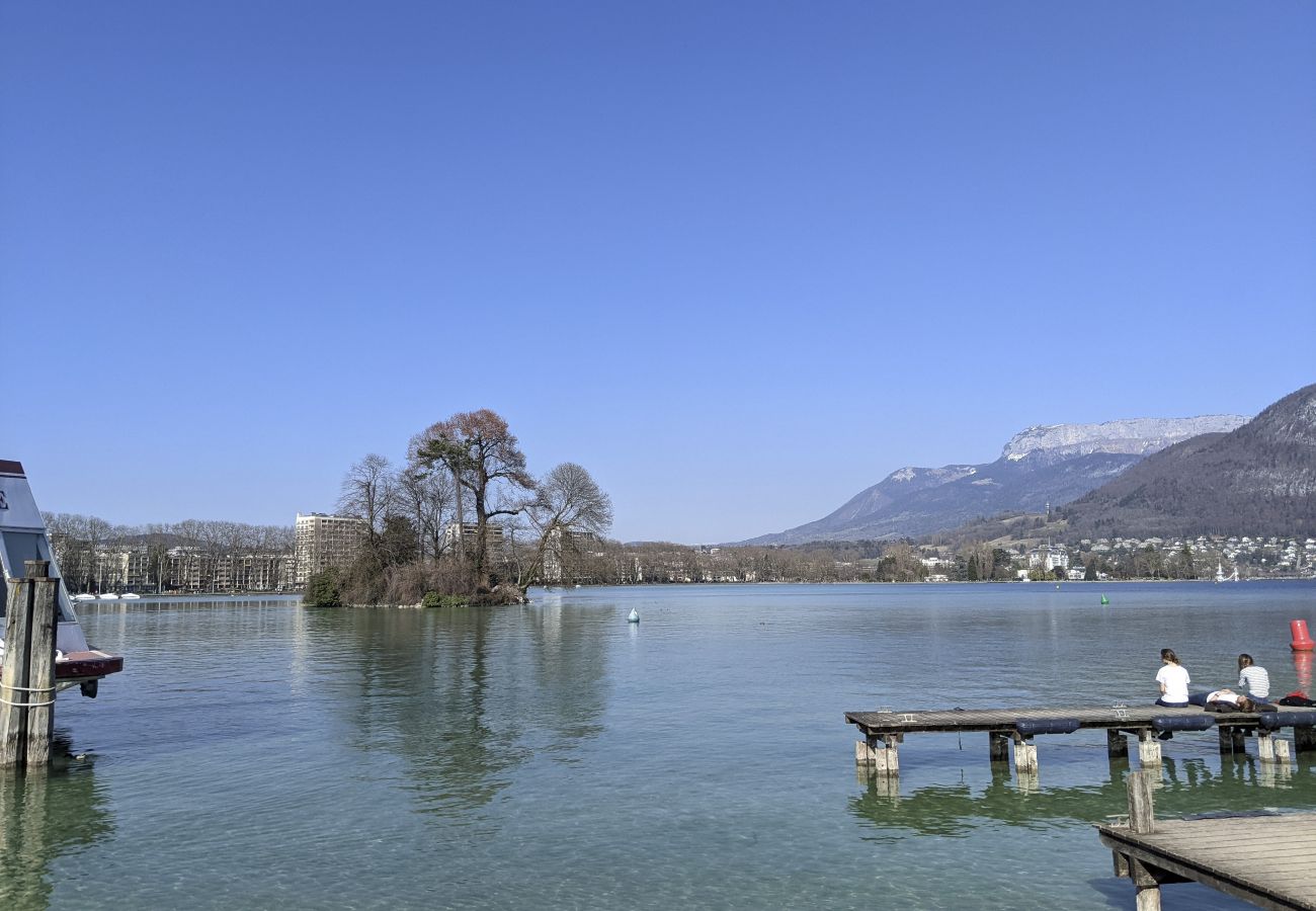 Appartement à Annecy - Cocon annécien entre lac et montagne classé 1 étoi