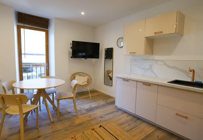 Appartement à Annecy - Rêve blanc à Annecy centre ville et lac 2 étoiles Appartement à Annecy - Rêve blanc à Annecy centre ville et lac 2 étoiles