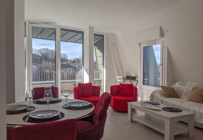 Appartement à Annecy - Le nid du lac d'Annecy Appartement à Annecy - Le nid du lac d'Annecy