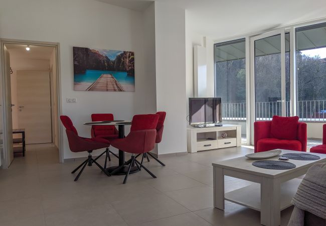 Appartement à Annecy - Le nid du lac d'Annecy Appartement à Annecy - Le nid du lac d'Annecy