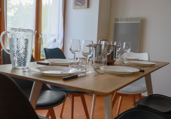 Appartement à Sévrier - L'Écrin Vue Lac Appartement à Sévrier - L'Écrin Vue Lac