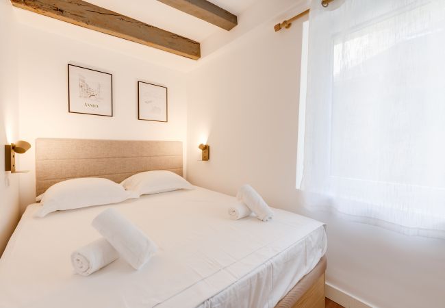 Appartement à Annecy - L'Escale bleue Appartement à Annecy - L'Escale bleue
