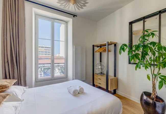 Appartement à Annecy - Le Cosy, centre ville Appartement à Annecy - Le Cosy, centre ville