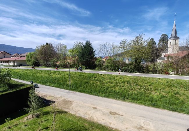 Appartement à Duingt - La Colombe - Bord de piste cyclable & lac