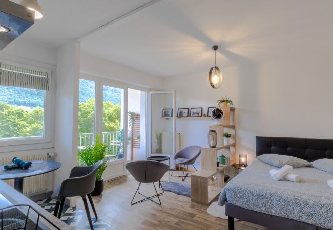 Studio à Annecy - Mont-Lac 2*/Parking gratuit-Accès park-Proche lac Studio à Annecy - Mont-Lac 2*/Parking gratuit-Accès park-Proche lac
