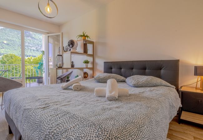 Studio à Annecy - Mont-Lac 2*/Parking gratuit-Accès park-Proche lac Studio à Annecy - Mont-Lac 2*/Parking gratuit-Accès park-Proche lac