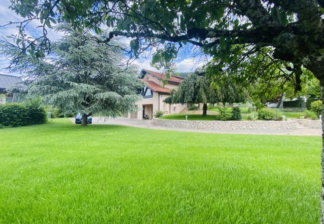 Maison à Annecy - Villa des  3 fontaines Maison à Annecy - Villa des  3 fontaines