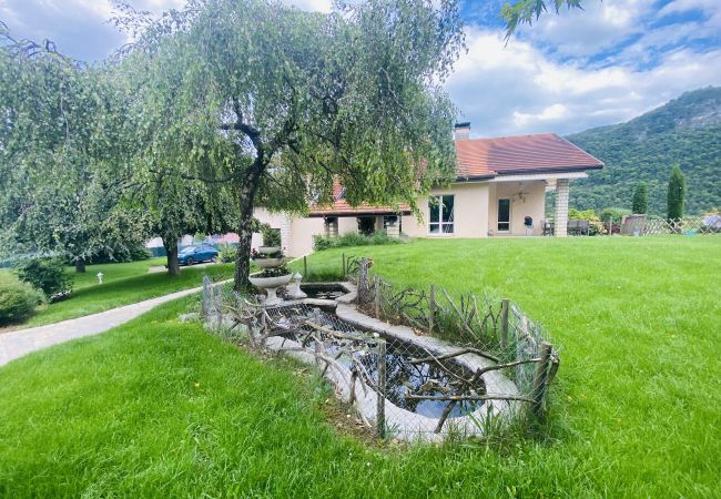 Maison à Annecy - Villa des  3 fontaines Maison à Annecy - Villa des  3 fontaines
