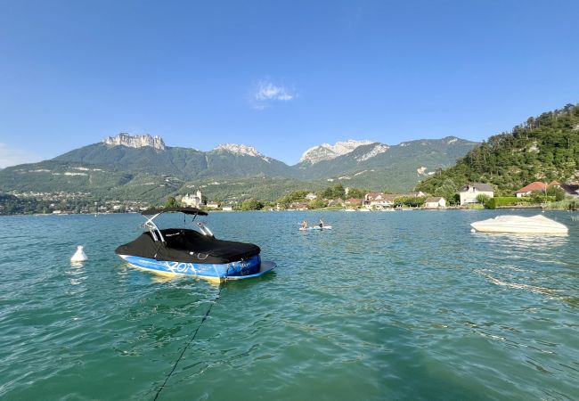 Studio à Duingt - Studio La Baie des Voiles  vue lac et montagne Studio à Duingt - Studio La Baie des Voiles  vue lac et montagne