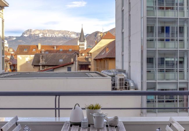 Appartement à Annecy - La perle 3*/ Proche Vieille-ville & Gare Appartement à Annecy - La perle 3*/ Proche Vieille-ville & Gare