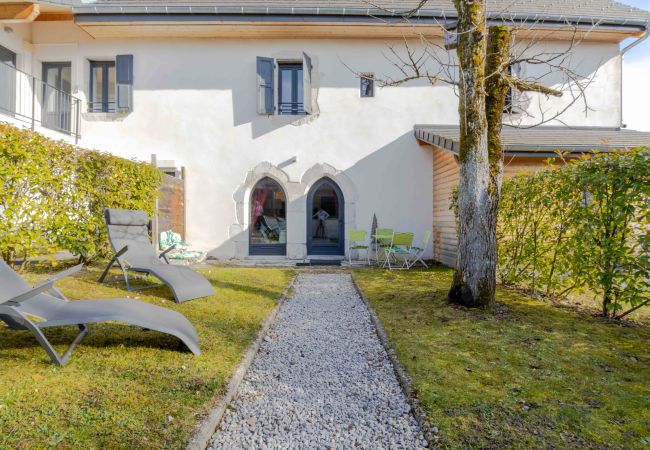 Appartement à Talloires - Éclat 3*/ Parking Gratuit-Proche lac et golf-Au ca Appartement à Talloires - Éclat 3*/ Parking Gratuit-Proche lac et golf-Au ca